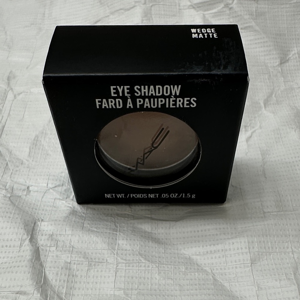 MAC Cosmetics Wedge Matte Eyeshadow